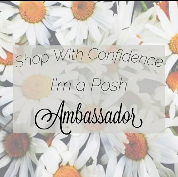 Victoria's Wardrobe & Closet 🌻🦋🌸 - Picture 1 of 9